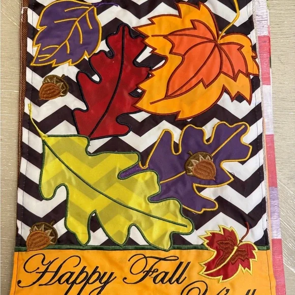 Seasonal Outdoor Garden Flags Set 7 for a variety of seasons and holidays - Picture 7 of 7